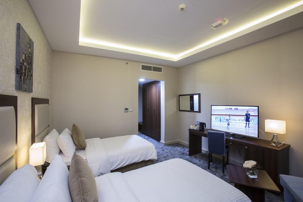 The Town Hotel Doha Exterior photo