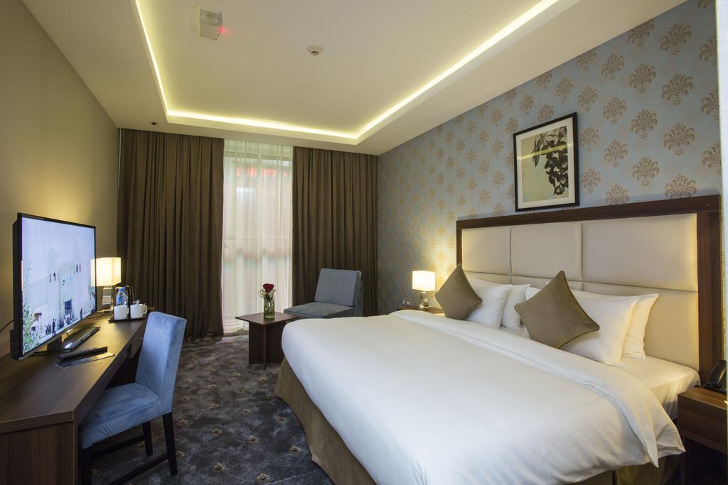 The Town Hotel Doha Exterior photo